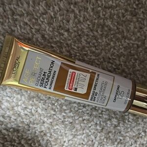 Loreal Age Perfect 125 Cappuccino